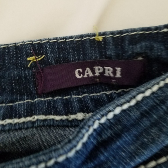 VGS Capri Cuffed Jeans - Picture 5 of 8